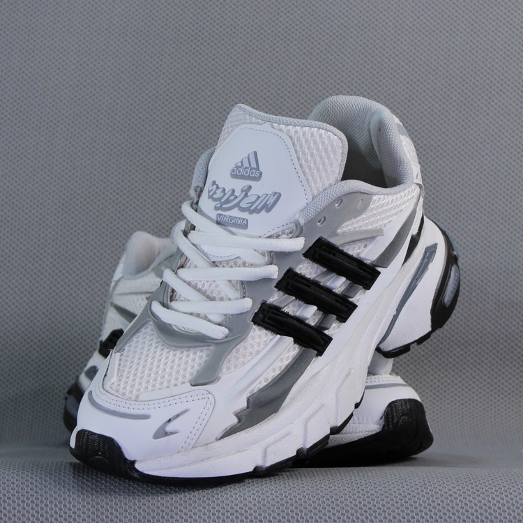 کتونی آدیداس Adidas زنانه سفید طوسی