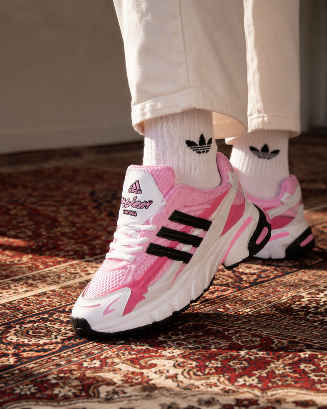 کتونی آدیداس Adidas زنانه صورتی مشکی