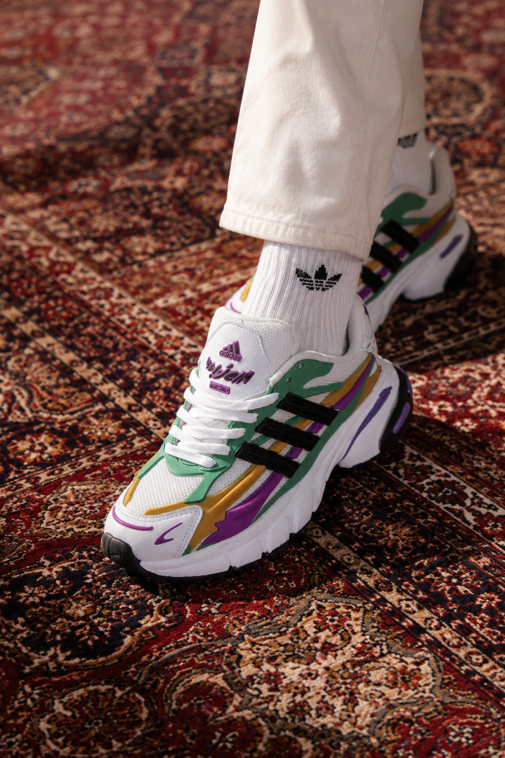 کتونی آدیداس Adidas زنانه سفید بنفش